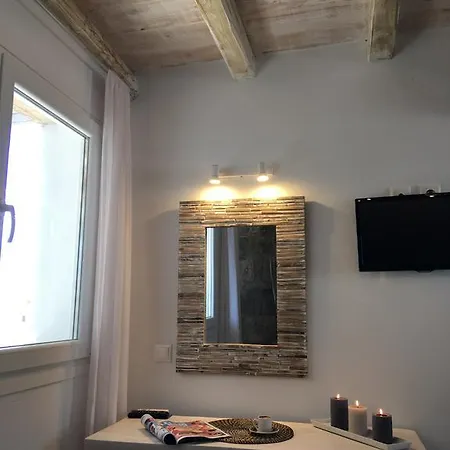 公寓 梅加斯客房旅馆 *