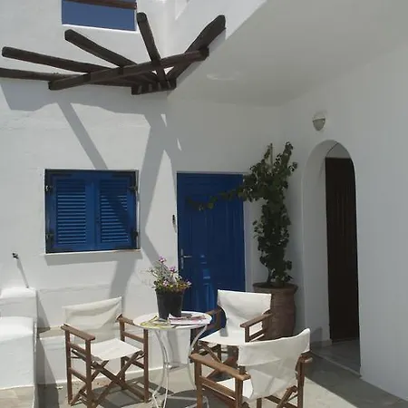 梅加斯客房旅馆